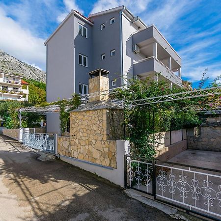 Apartments Kristina Omiš Eksteriør bilde