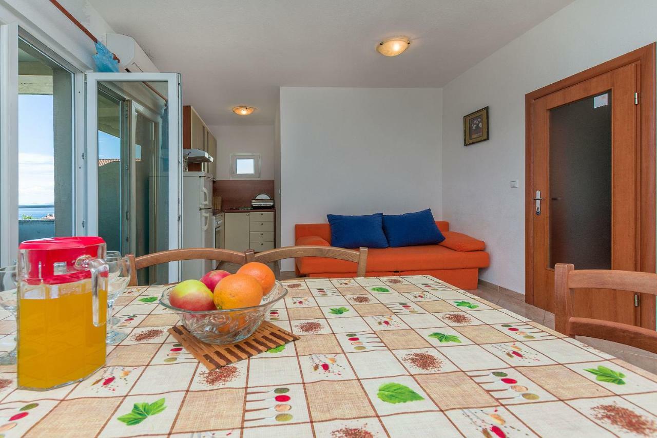 Apartments Kristina Omiš Eksteriør bilde