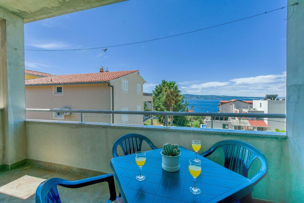 Apartments Kristina Omiš Eksteriør bilde